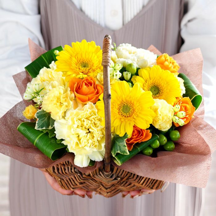 バスケットフラワーアレンジメント 生花